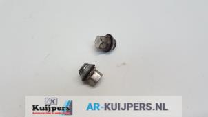 Used Set of wheel bolts Ford Focus 2 Wagon 2.0 16V Price € 20,00 Margin scheme offered by Autorecycling Kuijpers