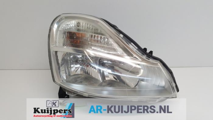 Używane Reflektor prawy Renault Modus/Grand Modus (JP) 1.5 dCi 65 FAP Cena € 35,00 Procedura marży oferowane przez Autorecycling Kuijpers
