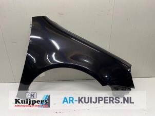 Used Front wing, right Volkswagen Golf V (1K1) 1.6 FSI 16V Price € 49,00 Margin scheme offered by Autorecycling Kuijpers