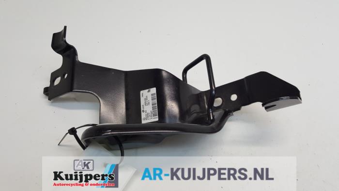 Gebrauchte Sitzrahmen Mercedes CLA (117.3) 2.0 CLA-250 Turbo 16V 4-Matic Preis € 15,00 Margenregelung angeboten von Autorecycling Kuijpers