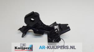 Used Seat frame Mercedes CLA (117.3) 2.0 CLA-250 Turbo 16V 4-Matic Price € 20,00 Margin scheme offered by Autorecycling Kuijpers