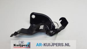 Used Seat frame Mercedes CLA (117.3) 2.0 CLA-250 Turbo 16V 4-Matic Price € 20,00 Margin scheme offered by Autorecycling Kuijpers