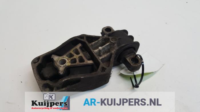 Gebrauchte Motorlager Mercedes CLA (117.3) 2.0 CLA-250 Turbo 16V 4-Matic Preis € 15,00 Margenregelung angeboten von Autorecycling Kuijpers