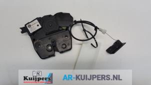 Używane Mechanizm zamka tylnej klapy BMW X5 (E70) 3.0d 24V Cena € 75,00 Procedura marży oferowane przez Autorecycling Kuijpers