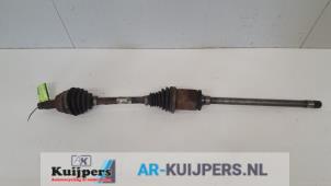 Used Front drive shaft, right BMW X5 (E70) 3.0d 24V Price € 217,80 Inclusive VAT offered by Autorecycling Kuijpers