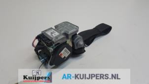 Begagnade Främre säkerhetsbälte, vänster Mercedes E (W211) 2.2 E-220 CDI 16V Pris € 35,00 Marginaltabell erbjuds av Autorecycling Kuijpers