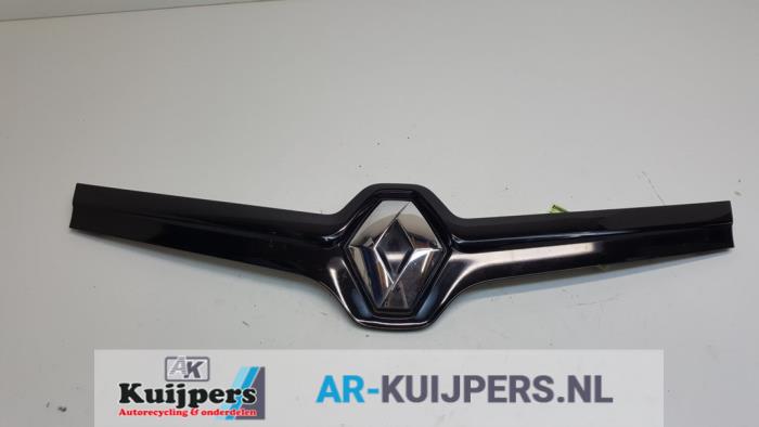 Begagnade Grill Renault Twingo II (CN) 1.5 dCi 75 FAP Pris € 35,00 Marginaltabell erbjuds av Autorecycling Kuijpers