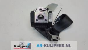 Usados Cinturón de seguridad derecha detrás Peugeot 207 CC (WB) 1.6 16V Precio € 15,00 Norma de margen ofrecido por Autorecycling Kuijpers