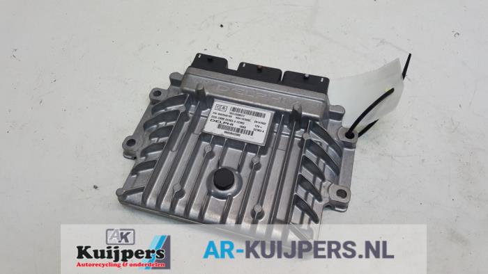 Used Engine management computer Citroen C5 III Berline (RD) 2.0 HDiF 16V Price € 45,00 Margin scheme offered by Autorecycling Kuijpers