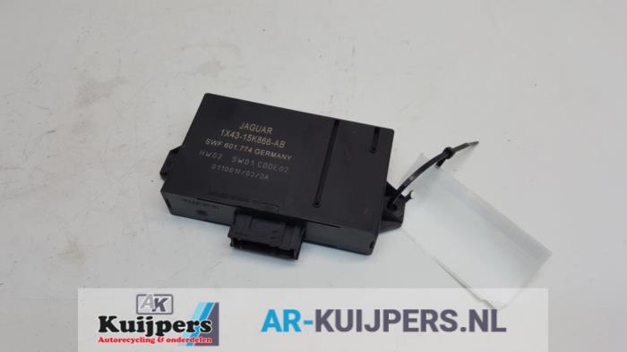 Begagnade PDC-modul Jaguar X-type 2.5 V6 24V Pris € 15,00 Marginaltabell erbjuds av Autorecycling Kuijpers