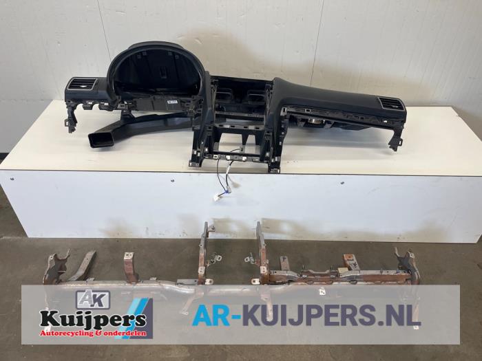 Używane Panel Subaru WRX (VA) 2.5 16V Sti Cena € 150,00 Procedura marży oferowane przez Autorecycling Kuijpers