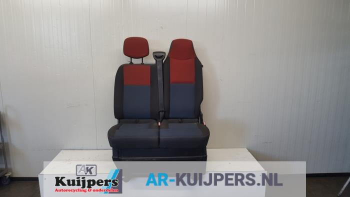 Używane Fotel prawy Renault Master III (EV/HV/UV/VA/VB/VD/VF/VG/VJ) 2.3 dCi 125 16V FWD Cena € 195,00 Procedura marży oferowane przez Autorecycling Kuijpers