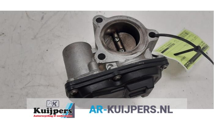 Używane Przepustnica Ford Focus 3 Wagon 1.0 Ti-VCT EcoBoost 12V 125 Cena € 15,00 Procedura marży oferowane przez Autorecycling Kuijpers