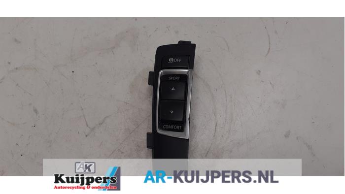 Używane Przelacznik BMW 5 serie (F10) 530i 24V Cena € 20,00 Procedura marży oferowane przez Autorecycling Kuijpers
