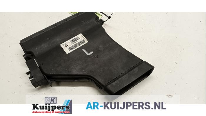 Używane Element grzewczy BMW 5 serie (F10) 530i 24V Cena € 29,00 Procedura marży oferowane przez Autorecycling Kuijpers