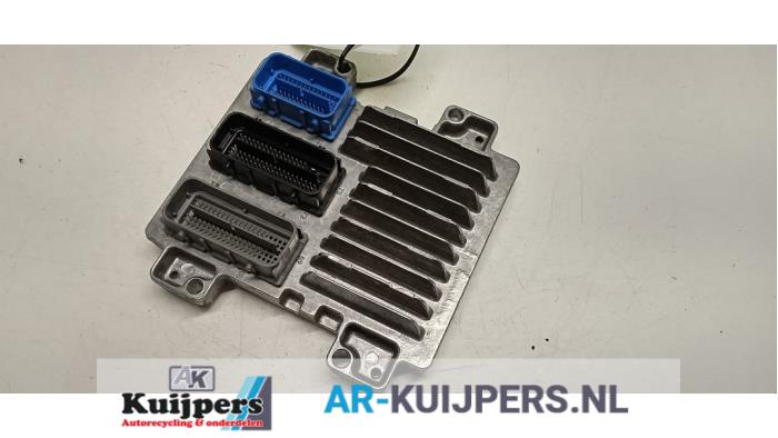 Engine management computer from a Opel Astra J (PC6/PD6/PE6/PF6) 1.4 Turbo 16V 2012