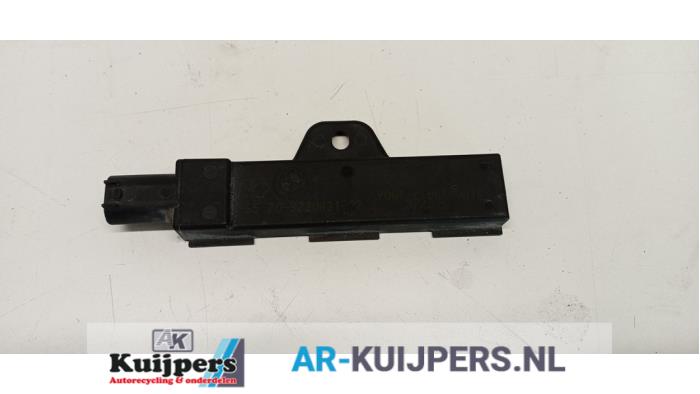 Begagnade Däcktryckssensor BMW 5 serie (F10) 530i 24V Pris € 25,00 Marginaltabell erbjuds av Autorecycling Kuijpers