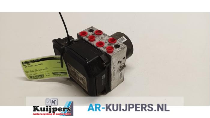 Usagé Bloc ABS Ford S-Max (GBW) 2.5 Turbo 20V Prix € 39,00 Règlement à la marge proposé par Autorecycling Kuijpers