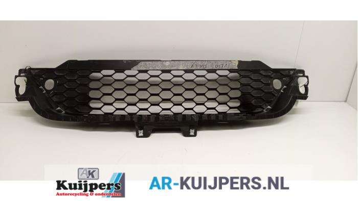 Begagnade Grill Iveco Daily Pris € 50,00 Marginaltabell erbjuds av Autorecycling Kuijpers