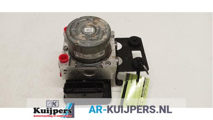 Gebrauchte ABS Pumpe Opel Vivaro 1.6 CDTi BiTurbo Preis € 70,00 Margenregelung angeboten von Autorecycling Kuijpers