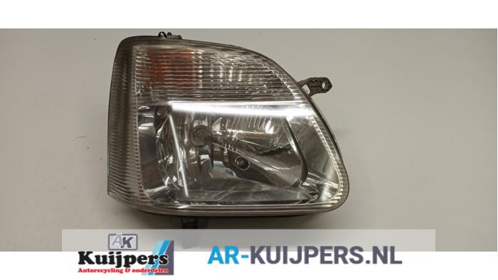 Używane Reflektor prawy Suzuki Wagon-R+ (RB) 1.3 16V Cena € 24,00 Procedura marży oferowane przez Autorecycling Kuijpers