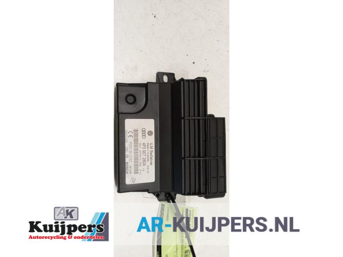 Usados Módulo PDC Audi A6 Avant (C6) 2.8 V6 24V FSI Precio € 15,00 Norma de margen ofrecido por Autorecycling Kuijpers
