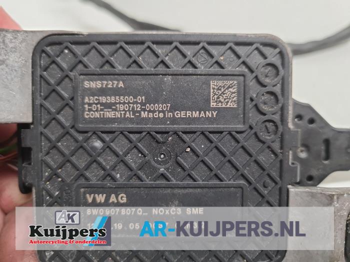 Lambda probe from a Audi S4 Avant (B9) 3.0 TDI V6 24V Mild hybrid 2020