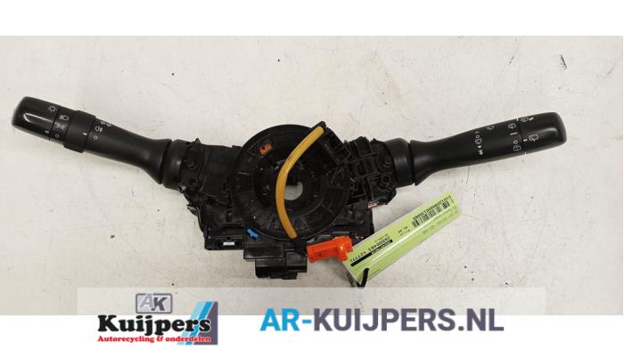 Usados Interruptor combinado de ventanillas Toyota iQ 1.0 12V VVT-i Precio € 45,00 Norma de margen ofrecido por Autorecycling Kuijpers