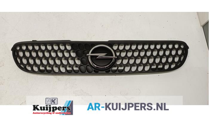 Używane Grill Opel Agila (A) Cena € 35,00 Procedura marży oferowane przez Autorecycling Kuijpers