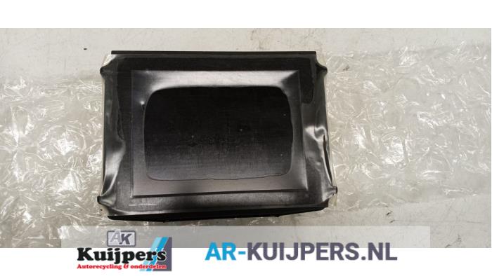 Begagnade Innerdisplay Opel Vectra C GTS Pris € 50,00 Marginaltabell erbjuds av Autorecycling Kuijpers