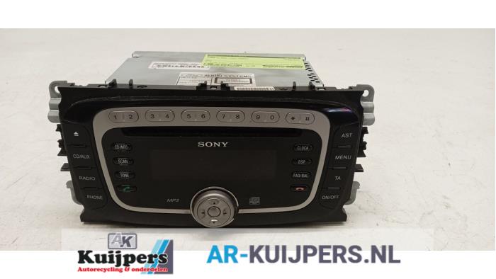 Używane Radio Ford S-Max (GBW) 2.0 16V Cena € 50,00 Procedura marży oferowane przez Autorecycling Kuijpers