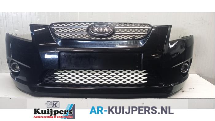 Usados Parachoques Kia Pro cee'd (EDB3) 1.6 CVVT 16V Precio € 250,00 Norma de margen ofrecido por Autorecycling Kuijpers