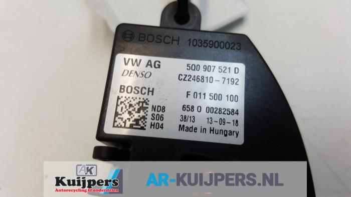 Heater resistor from a Volkswagen Golf VII (AUA) 1.2 TSI 16V 2014