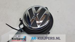 Usagé Poignée hayon Volkswagen Polo V (6R) 1.2 12V BlueMotion Technology Prix € 10,00 Règlement à la marge proposé par Autorecycling Kuijpers