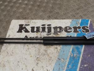 Used Set of tailgate gas struts Volkswagen Polo V (6R) Price € 10,00 Margin scheme offered by Autorecycling Kuijpers