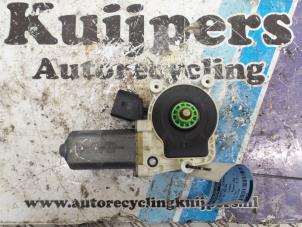 Used Door window motor BMW 5 serie Touring (E61) 525d 24V Price € 25,00 Margin scheme offered by Autorecycling Kuijpers