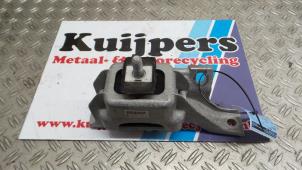 Used Engine mount Mini Clubman (R55) 1.6 16V Cooper Price € 25,00 Margin scheme offered by Autorecycling Kuijpers