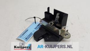 Used Tailgate lock mechanism Volkswagen Up! (121) e-Up! Price € 15,00 Margin scheme offered by Autorecycling Kuijpers