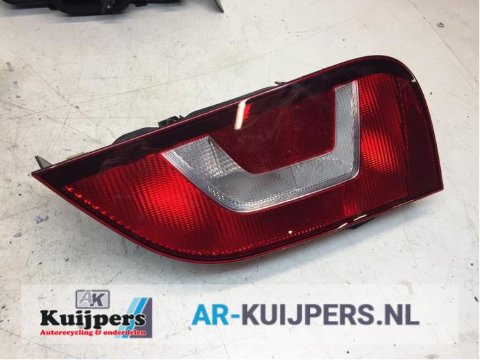 Taillight, right from a Volkswagen Up! (121) e-Up! 2015