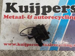 Used Additional water pump Volkswagen Caddy IV 2.0 TDI 102 Price € 10,00 Margin scheme offered by Autorecycling Kuijpers