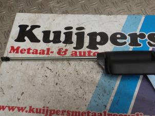 Used Sliding door handle, left Volkswagen Caddy IV 2.0 TDI 102 Price € 15,00 Margin scheme offered by Autorecycling Kuijpers