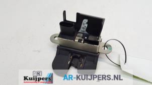 Used Tailgate lock mechanism Skoda Citigo 1.0 12V Price € 15,00 Margin scheme offered by Autorecycling Kuijpers