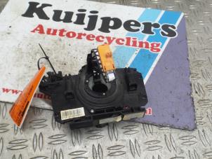 Used Airbag clock spring Renault Clio II (BB/CB) 1.6 Price € 11,00 Margin scheme offered by Autorecycling Kuijpers