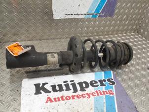 Usagé Barre amortisseur avant droit Opel Astra G (F08/48) 1.6 16V Prix € 20,00 Règlement à la marge proposé par Autorecycling Kuijpers