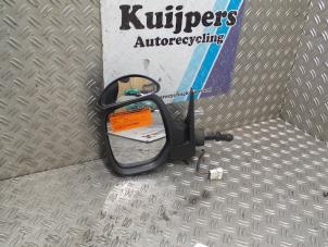 Usagé Rétroviseur extérieur droit Peugeot Partner 1.9 D Prix € 13,00 Règlement à la marge proposé par Autorecycling Kuijpers