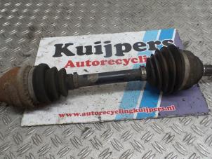 Used Front drive shaft, left Opel Zafira (F75) 1.6 16V Price € 20,00 Margin scheme offered by Autorecycling Kuijpers