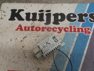 Used Antenna Amplifier Volkswagen Golf VII (AUA) 2.0 TDI 16V Price € 11,00 Margin scheme offered by Autorecycling Kuijpers