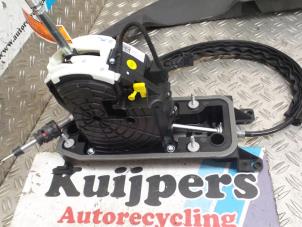 Used Automatic gear selector Volkswagen Golf Sportsvan (AUVS) 2.0 TDI 110 16V Price € 49,00 Margin scheme offered by Autorecycling Kuijpers
