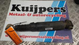 Used Rear shock absorber, left Peugeot 206 (2A/C/H/J/S) 1.4 16V Price € 15,00 Margin scheme offered by Autorecycling Kuijpers