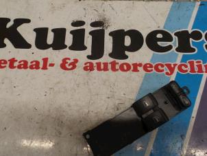 Used Multi-functional window switch Seat Leon (1M1) 1.6 16V Price € 10,00 Margin scheme offered by Autorecycling Kuijpers